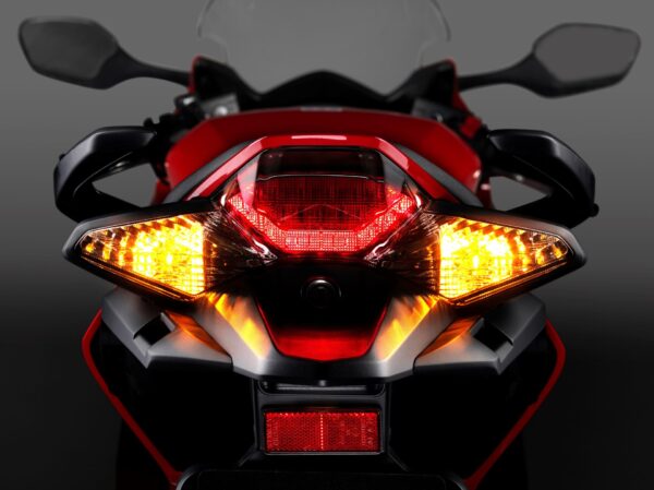 Honda VFR800F Interceptor 2014 taillight