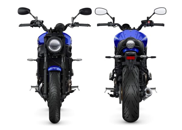 Yamaha XSR700 2024 Historic Blue front and rear