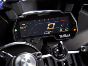 Yamaha YZF-R125 2022 dashboard