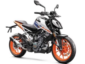 KTM 125 Duke 2023 front