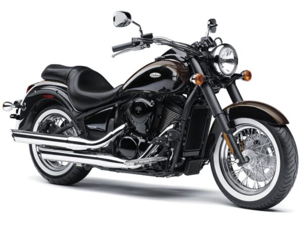 Kawasaki Vulcan 900 Classic 2023 front