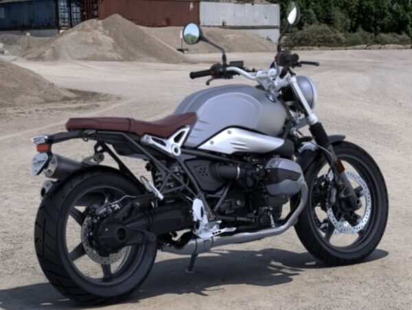 BMW R nineT Scrambler 2023 back