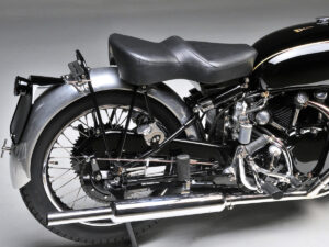 Vincent Black Shadow 1949 back