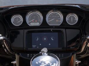 Harley-Davidson Ultra Limited 2019 dashboard