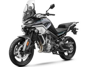 CFMoto 800MT Sport 2023 front