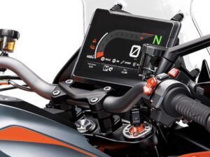 KTM 1290 Super Duke GT 2023 dashboard