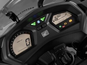 Honda CBR650F 2017 dashboard