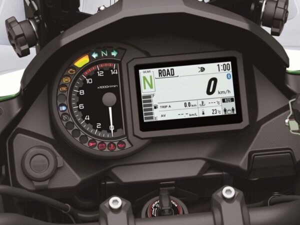 Kawasaki Versys 1000 S 2023 dashboard