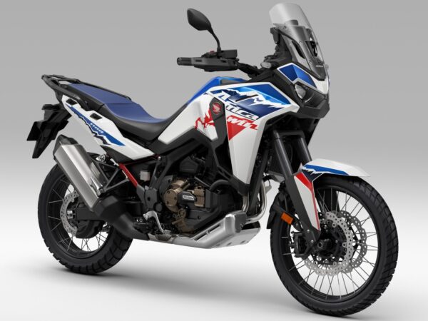 Honda Africa Twin 2024 front