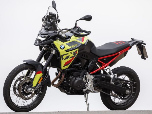 BMW F 900 GS 2024 yellow front