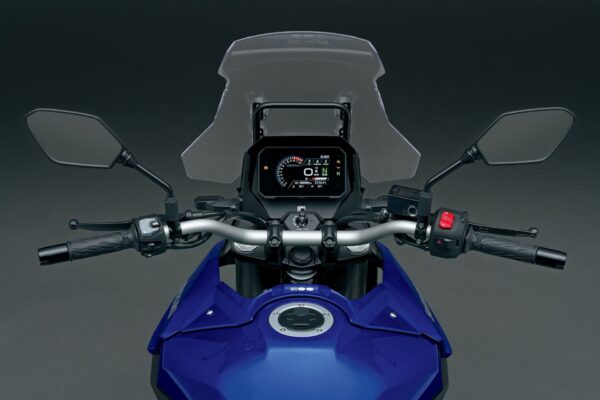 Suzuki V-Strom 800 2024 Pearl Vigor Blue cockpit