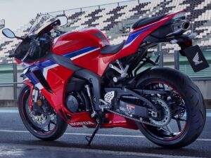 Honda CBR600RR 2024 back