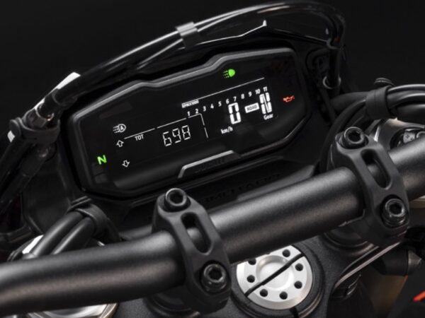 Ducati Hypermotard 698 Mono 2024 dashboard2