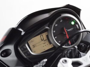 Triumph Street Triple R 2020 dashboard