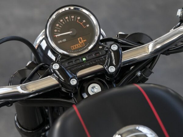 Harley-Davidson Roadster 2017 dashboard