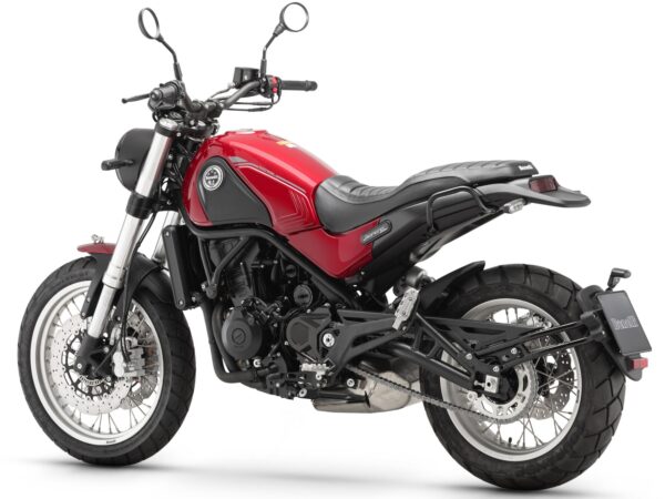 Benelli Leoncino 500 Trail 2024 red back