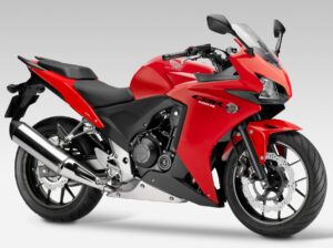 Honda CBR500R 2015 Millennium Red front