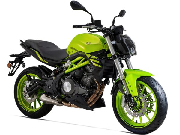 Benelli 302S 2019 green but sometimes it looks like yellow front