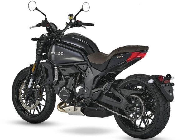 CFMoto 700CL-X Heritage 2024 Nebula Black back