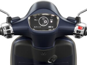 Vespa Primavera Tech 125 2024 Blu Energico Opaco dashboard