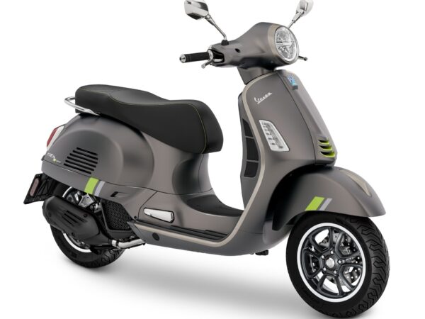 Vespa GTS Super Tech 125 2024 Grigio Ottimista Matt front