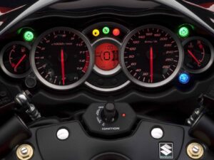 Suzuki GSX1300R Hayabusa 2010 dashboard