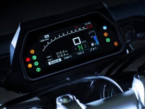 Yamaha MT-10 SP 2017 dashboard