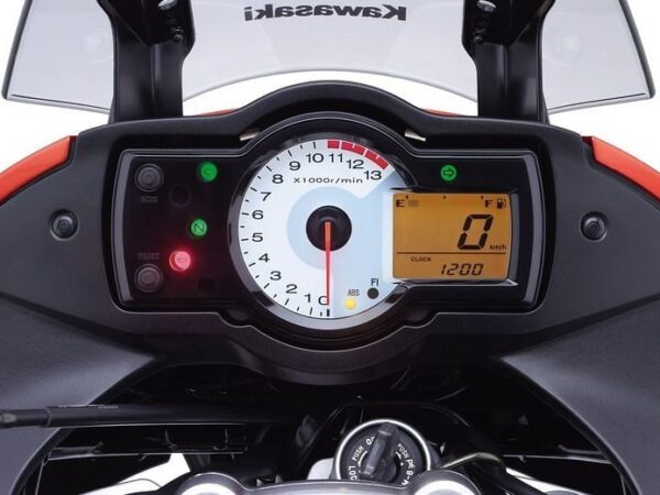 Kawasaki Versys 650 2007 dashboard