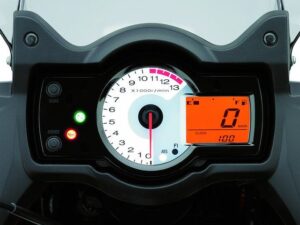 Kawasaki Versys 650 2010 dashboard