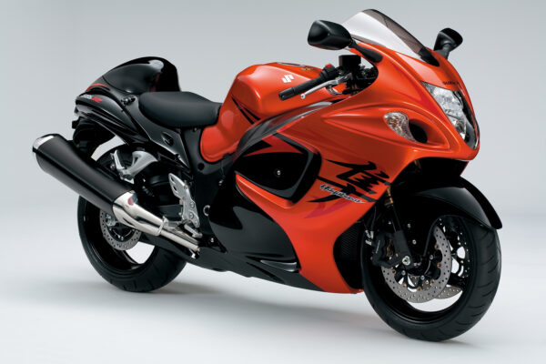 Suzuki GSX1300R Hayabusa 2008 orange front