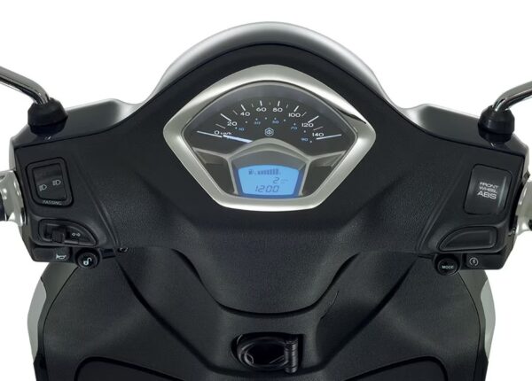 Piaggio Liberty 150 2016 dashboard