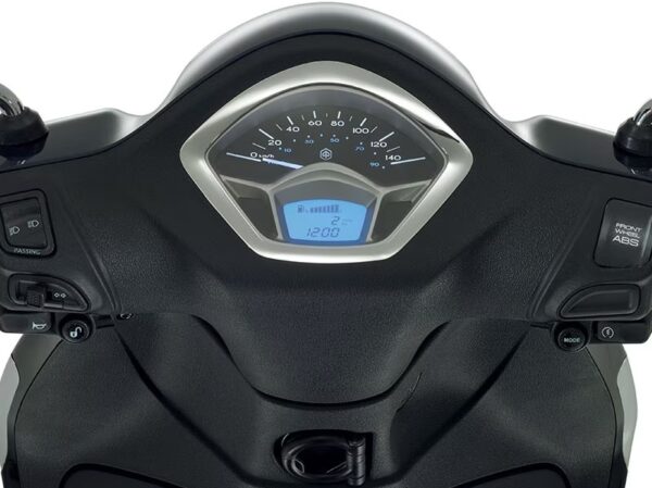 Piaggio Liberty 150 2016 dashboard