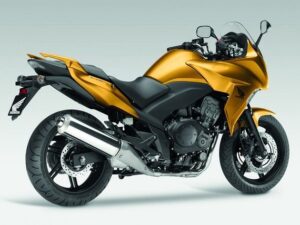 Honda CBF1000 2010 Pearl Amber Yellow back