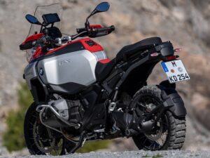 BMW R 1300 GS Adventure 2024 Racing Red back