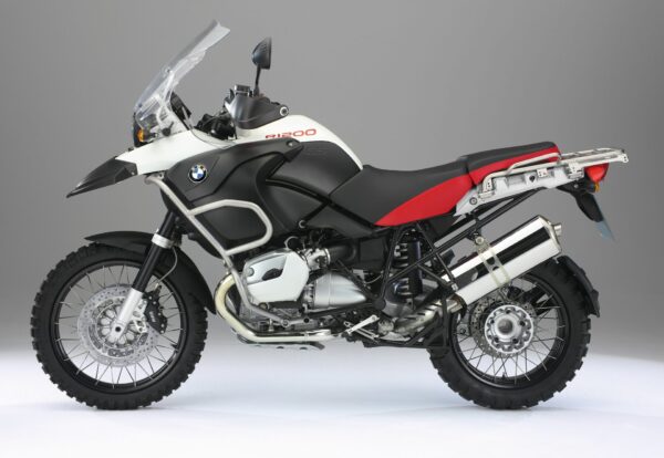 BMW R 1200 GS Adventure 2006 Alpine White left side