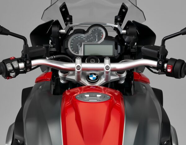 BMW R 1200 GS 2013 Racing Red cockpit