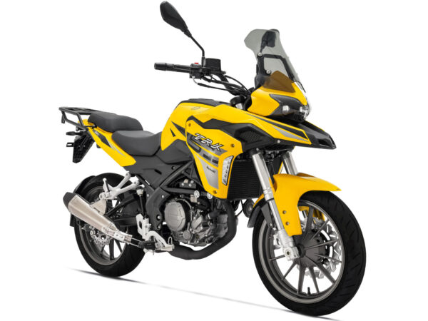 Benelli TRK 251 2024 Glossy Yellow front