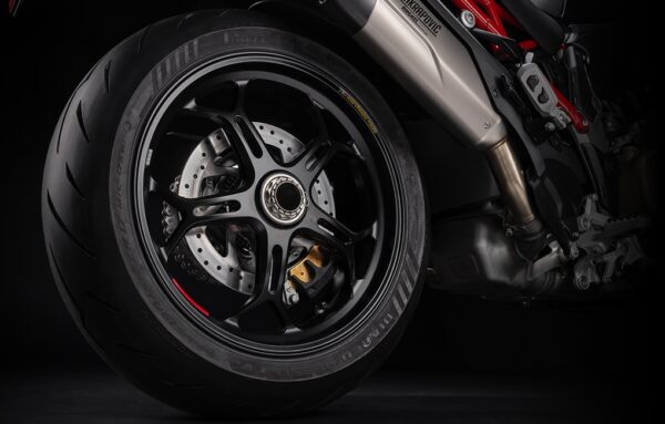 Ducati Multistrada V4 Pikes Peak 2025 rear wheel