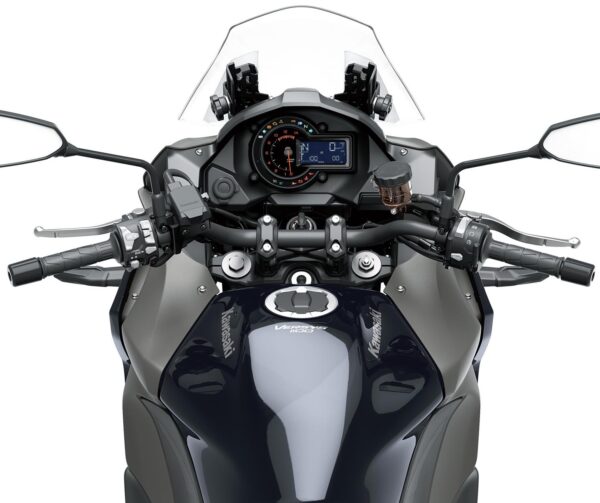 Kawasaki Versys 1100 2025 Metallic Matte Graphenesteel Gray Metallic Diablo Black cockpit