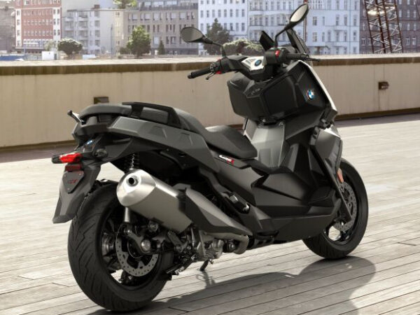 BMW C 400 X 2025 Blackstorm Metallic back