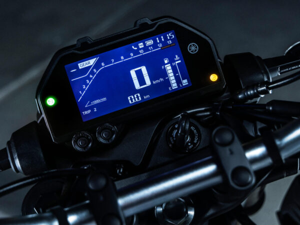 Yamaha MT-03 2025 Ice Storm dashboard