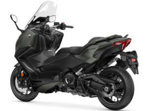 Yamaha TMAX 2025 Tech Kamo back