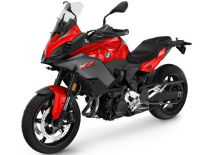 BMW F 900 XR 2025 Racing Red front