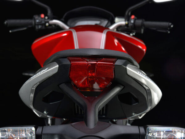 MV Agusta Brutale 800 2013 Ruby Metallic Red Silver taillight