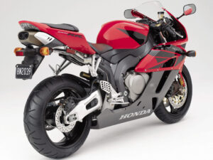 Honda CBR1000RR Fireblade 2004 red gray back