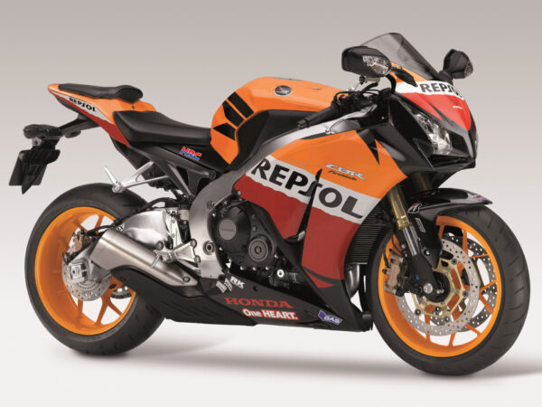 Honda CBR1000RR Fireblade 2013 Vibrant Orange Repsol Livery front