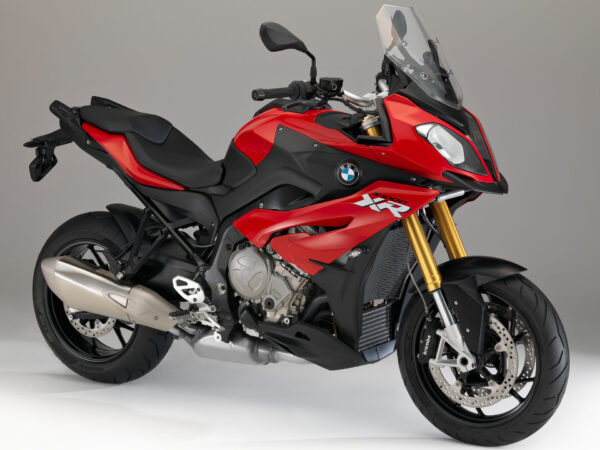 BMW S 1000 XR 2015 Racing Red front