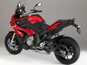 BMW S 1000 XR 2015 Racing Red back