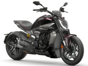 Ducati xDiavel V4 2025 Black Lava front